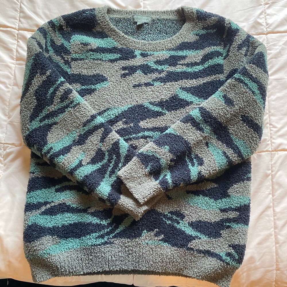 Barefoot dreams sweater